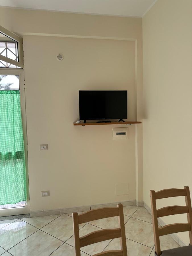 In Famiglia Apartment And Rooms For Pompei, Amalfi, Sorrento And Salerno Sant'Egidio del Monte Albino Bagian luar foto